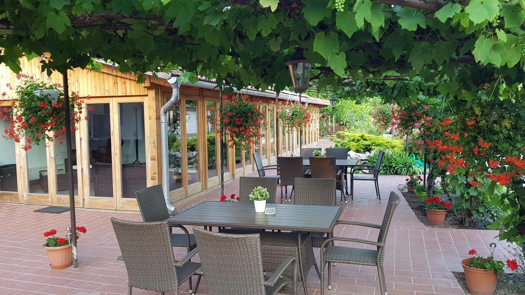 Forro Fogado & Bauer Bistro Ξενοδοχείο Roszke Εξωτερικό φωτογραφία
